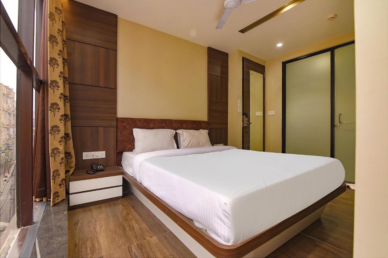 Fabhotel Eros 282 - Nr Sreebhumi Liluāh Exterior foto